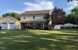 20 Bayberry Drive, Holmdel, NJ 07733
