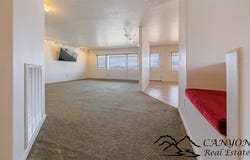 31 Diamond Basin Rd, Cody, WY 82414