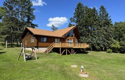 717 Larsmont Rd, Two Harbors, MN 55616