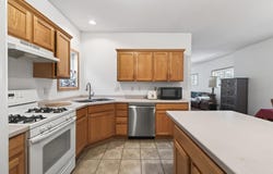2897 Mark Twain Drive, Chaska, MN 55318