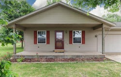 101 A S State Street, Danvers, IL 61732