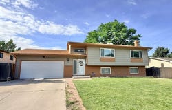 32 Apollo Lane, Pueblo, CO 81001