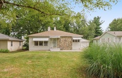705 Dover Place, Champaign, IL 61820