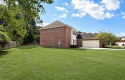 15565 Babblingbrook Dr, Baton Rouge, LA 70816