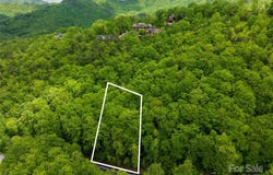 52 Settings Boulevard, Black Mountain, NC 28711