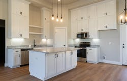 313 String Prairie Way, Smithville, TX 78957