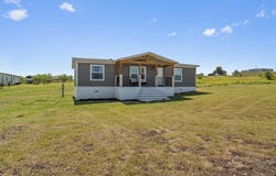 110 Pvr 965 Rd, Taylor, TX 76574