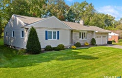 58 Evelyn Road, Bristol, CT 06010