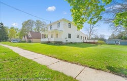 208 Dutton Street, Eaton Rapids, MI 48827