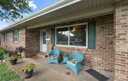 922 Davis Boulevard, Sikeston, MO 63801