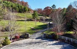 560 Withrow Lndg, Caldwell, WV 24925