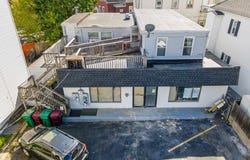 230 Cumberland Rd, Lowell, MA 01850
