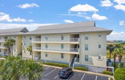 8496 Gulf Blvd, Navarre, FL 32566