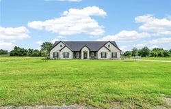 10104 Crown Point, Iola, TX 77861