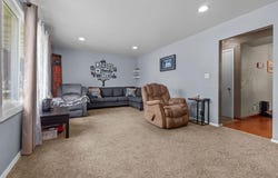 1530 S WALDEN Avenue, APPLETON, WI 54915