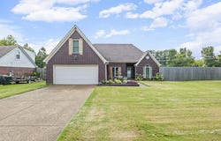 3483 BROADWAY St, Bartlett, TN 38133