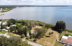 3825 SHORE Boulevard, OLDSMAR, FL 34677