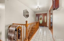1684 Hilda Drive, Lake Holiday, IL 60548