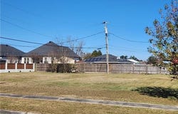 209 GENET Drive lot: 579A1, Arabi, LA 70032