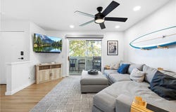 24413 Leonard Tree, Newhall, CA 91321