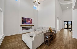 515 Watershield Cv, Georgetown, TX 78633