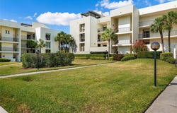 50 COE Road, BELLEAIR, FL 33756