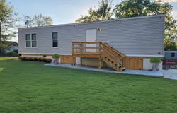 411 W Nelson Street, Conway, MO 65632