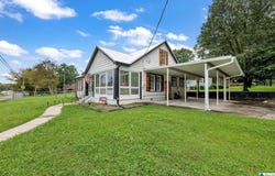 409 4TH STREET, ONEONTA, AL 35121