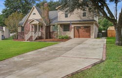 1016 Holcombe Road, Hanahan, SC 29410