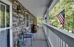 668 Floral Valley Drive E, Howard, OH 43028
