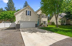 8521 N Audubon Dr, Hayden, ID 83835
