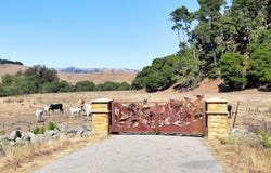 2845 Main Street, Cambria, CA 93428