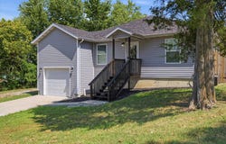 616 E Jordan Street, Mansfield, MO 65704
