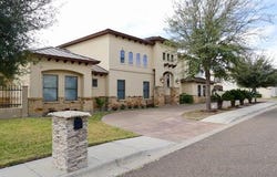 406 Jordan Dr, Laredo, TX 78041