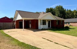 137 Andrew St, Shannon, MS 38868