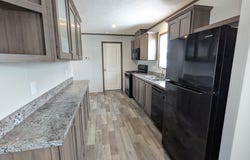 89 Elm, Highland, MI 48357