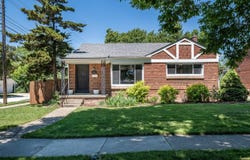 332 Normandy Road, Royal Oak, MI 48073