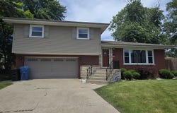 309 Streamside Drive, Harvey, IL 60426