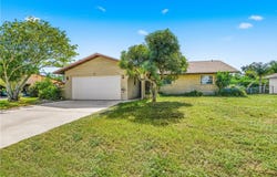 1081 Sunswept Road NE, Palm Bay, FL 32905