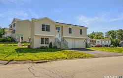 2 Julian Circle, Sterling, CT 06377