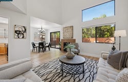 4966 Bayleaf Ct, Martinez, CA 94553