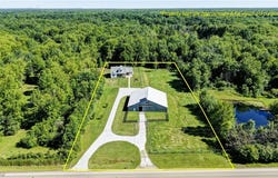 6841 US 322, Windsor, OH 44099