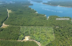 Winding Ridge Drive, Tignall, GA 30668