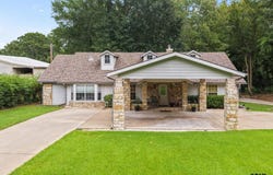 411 County Road 2127, Pittsburg, TX 75686