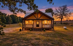 1084 U.S. 160, Caulfield, MO 65626