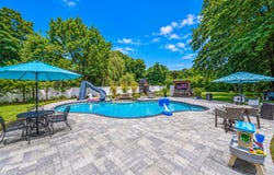 7 Hewlett Avenue, East Patchogue, NY 11772