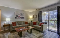 2912 Vinyards Parkway, Branson, MO 65616