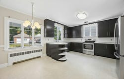220 Mountain Ave, Malden, MA 02148