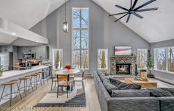 59 Midway Circle, Lake Harmony, PA 18624