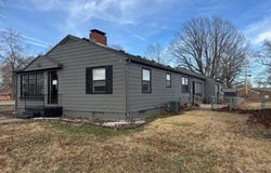 6301 KENTUCKY Avenue, Raytown, MO 64133